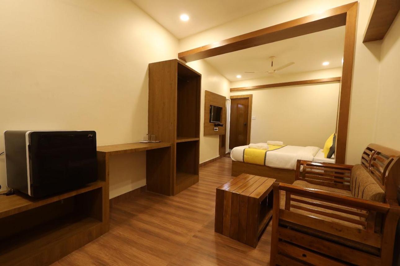 Hotel President Park 코임바토르 외부 사진